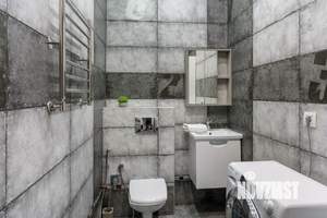 3-к квартира, посуточно, 100м2, 1/1 этаж