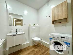 Студия квартира, посуточно, 33м2, 12/16 этаж