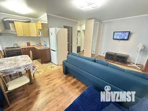 1-к квартира, посуточно, 60м2, 5/5 этаж