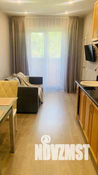 1-к квартира, посуточно, 35м2, 4/10 этаж