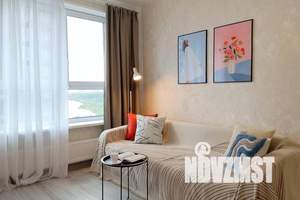 1-к квартира, посуточно, 40м2, 13/23 этаж