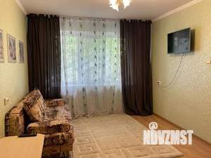 1-к квартира, посуточно, 33м2, 1/1 этаж