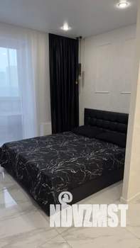 Студия квартира, посуточно, 33м2, 8/20 этаж