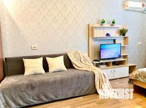 1-к квартира, посуточно, 33м2, 4/5 этаж
