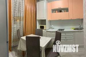1-к квартира, посуточно, 45м2, 4/14 этаж