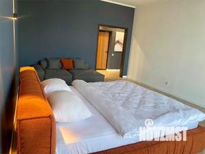 1-к квартира, посуточно, 60м2, 1/1 этаж