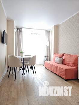 1-к квартира, посуточно, 42м2, 5/19 этаж