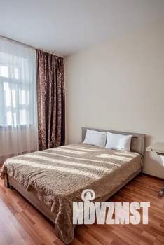 1-к квартира, посуточно, 62м2, 4/25 этаж