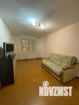 1-к квартира, посуточно, 33м2, 4/9 этаж