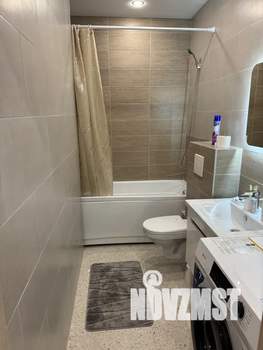 Студия квартира, посуточно, 30м2, 8/14 этаж