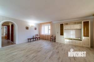 3-к квартира, на длительный срок, 100м2, 4/6 этаж