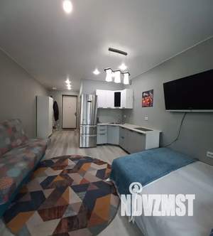 Студия квартира, посуточно, 30м2, 3/10 этаж