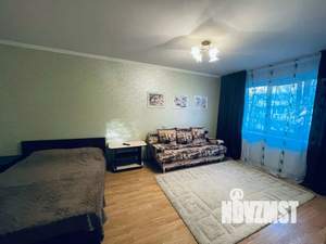 1-к квартира, посуточно, 33м2, 3/5 этаж