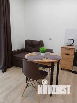 Студия квартира, посуточно, 28м2, 17/19 этаж