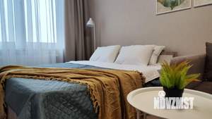 1-к квартира, посуточно, 38м2, 8/19 этаж