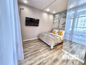 Студия квартира, посуточно, 36м2, 5/13 этаж