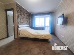 1-к квартира, посуточно, 40м2, 3/5 этаж