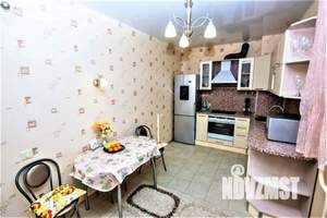 2-к квартира, посуточно, 50м2, 1/1 этаж