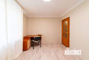 3-к квартира, на длительный срок, 100м2, 4/6 этаж