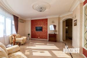 3-к квартира, посуточно, 135м2, 1/1 этаж