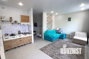 Студия квартира, посуточно, 30м2, 3/10 этаж