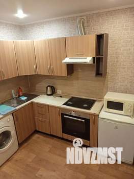 1-к квартира, посуточно, 38м2, 1/5 этаж