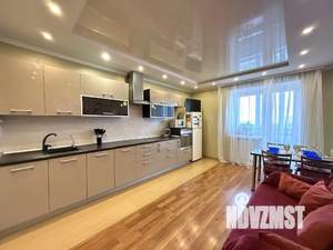 2-к квартира, посуточно, 80м2, 1/1 этаж