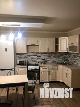 1-к квартира, посуточно, 37м2, 2/14 этаж