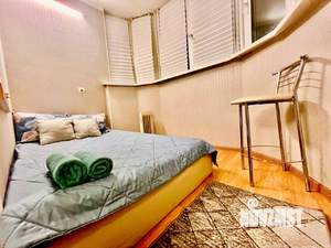 Студия квартира, посуточно, 40м2, 7/15 этаж