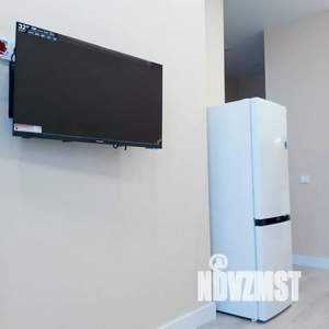 2-к квартира, посуточно, 38м2, 18/23 этаж