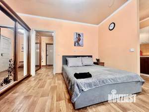 Студия квартира, посуточно, 38м2, 7/20 этаж