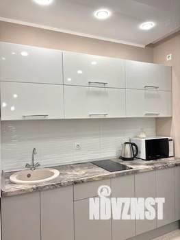 Студия квартира, посуточно, 30м2, 5/17 этаж