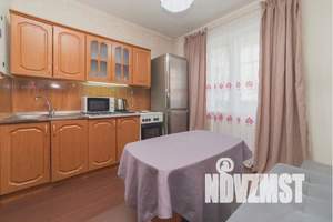 1-к квартира, посуточно, 40м2, 2/12 этаж