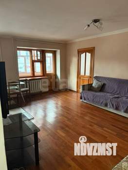 3-к квартира, на длительный срок, 70м2, 2/5 этаж