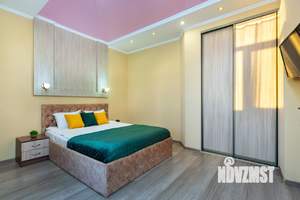 1-к квартира, посуточно, 60м2, 1/1 этаж