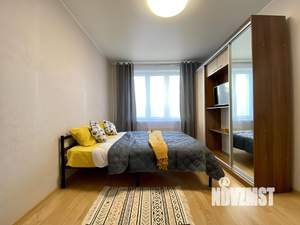 1-к квартира, посуточно, 35м2, 13/16 этаж