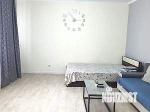 Студия квартира, посуточно, 35м2, 6/10 этаж