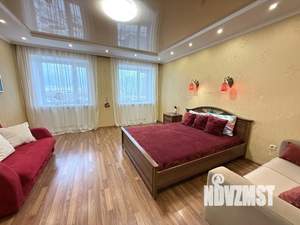 2-к квартира, посуточно, 80м2, 1/1 этаж
