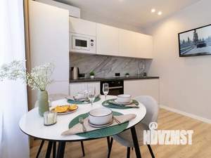 Студия квартира, посуточно, 40м2, 10/23 этаж