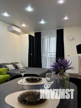 Студия квартира, посуточно, 30м2, 2/19 этаж