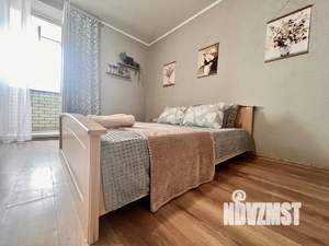 Студия квартира, посуточно, 35м2, 7/20 этаж