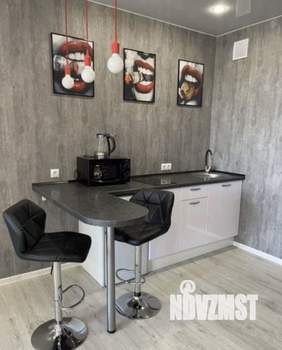 Студия квартира, посуточно, 31м2, 14/20 этаж