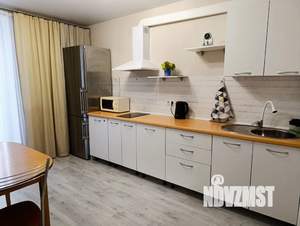 1-к квартира, посуточно, 37м2, 5/17 этаж