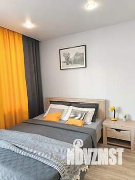 Студия квартира, посуточно, 30м2, 5/10 этаж