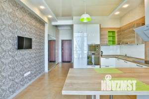 1-к квартира, посуточно, 64м2, 1/1 этаж