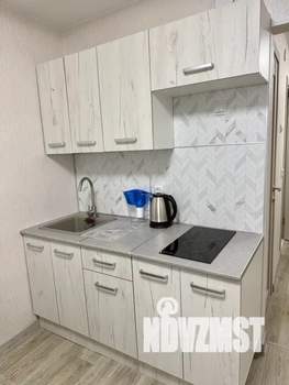 1-к квартира, посуточно, 33м2, 8/9 этаж