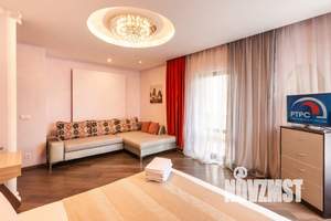 1-к квартира, посуточно, 50м2, 1/1 этаж