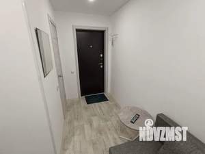 Студия квартира, посуточно, 18м2, 1/5 этаж