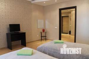 2-к квартира, посуточно, 80м2, 1/1 этаж