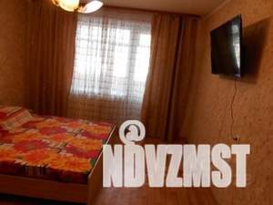 1-к квартира, посуточно, 43м2, 1/9 этаж